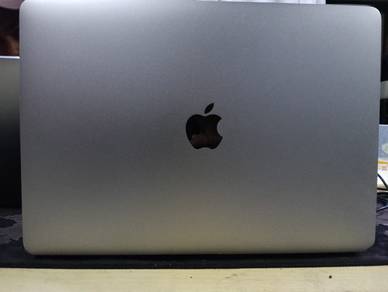 MacBook Air M1