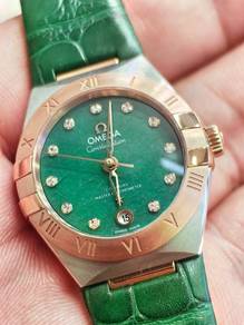 Omega Constellation Sedn Gold Aventurine Green 1