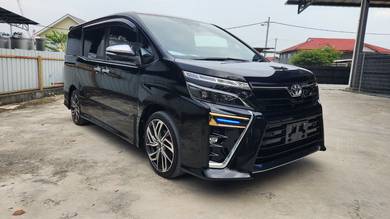 Toyota Voxy ZS KIRAMEKI III in Bangi, SGR