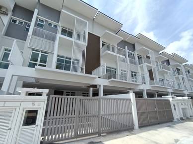 3-storey Terraced House in Ampang,SGR