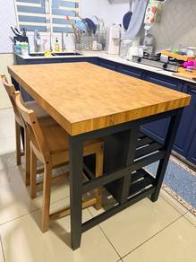 2 seater kitchen island with stool