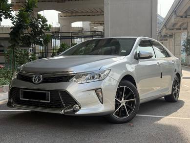 Toyota Camry HYBRID LUXURY in Cheras, KUL