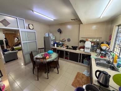 1-storey Terraced House For Sale in Mantin,NSN