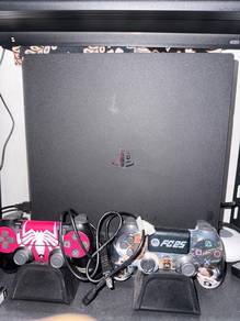 Ps4 pro 1 TB