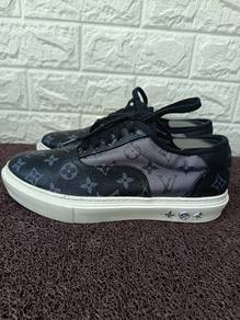 Uk7 Louis Vuitton Monogram Sneakers