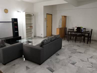 Apartment For Sale in Goodyear Court 7