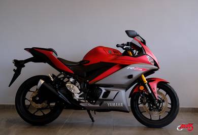 Yamaha R25