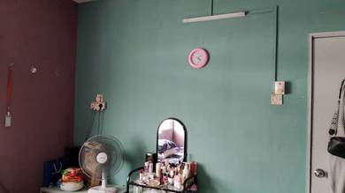 Apartment For Sale in Taman Sri Endah