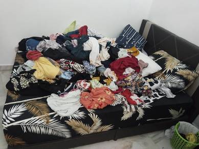 Unused bed for sell with mattress 