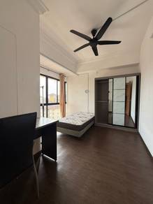 Room in Klang, SGR