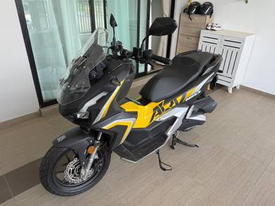 Honda ADV 160
