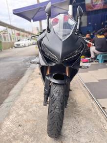 Honda CBR650R