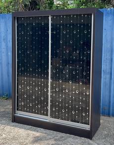 Wardrobe 5 ft x 7 ft / Almari Baju