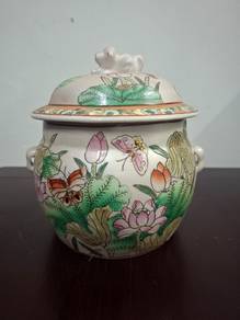 Vintage Chinese Ceramic Lidded Jar 手绘彩瓷盖罐