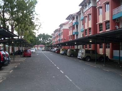 Apartment For Sale in Indah Jaya Court