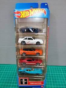 Hotwheels 5 Pack Series -Ford Mustang