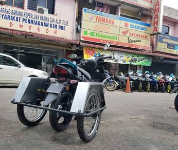 Roda tiga Side Car OKU