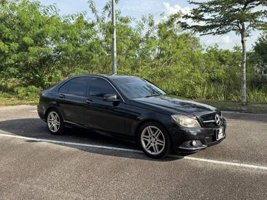 Mercedes Benz C180 180 BlueEFCY in Permas Jaya, JHR