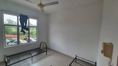 Room in Shah Alam, SGR