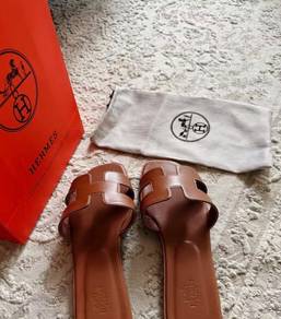 Hermes Oran sandals