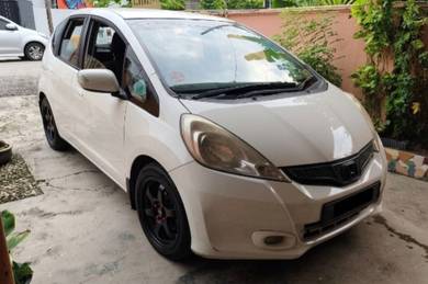 Honda Jazz Hybrid HYBRID in City Centre, KUL