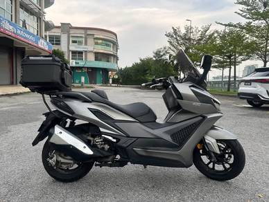 Sym Cruisym 400i