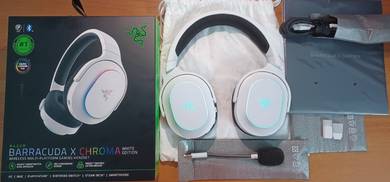 10/10 New Condition Razer Barracuda Headset-White