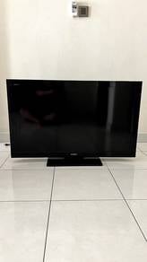 Sony Bravia 40 inch LCD TV