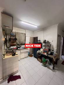Apartment For Sale in Taman Seri Sari