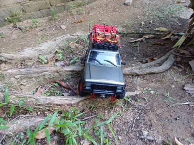 rc 4x4 scale 1/12