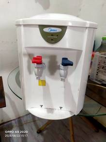 Used Bottle-type Dispenser ,,,,,,, Hi.10