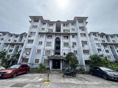 Apartment For Sale in Residensi Warnasari 3