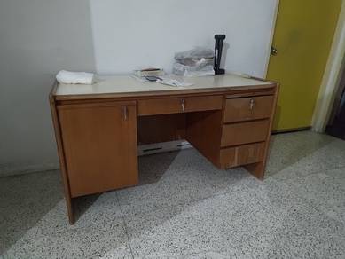 Kayu Office Table 