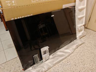 Discounted New Samsung 55" Smart TV