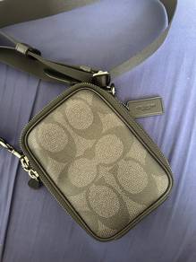 sling bag coach
