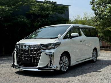 Toyota Alphard S in Johor Bahru, JHR