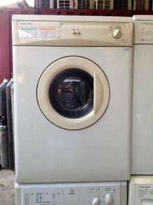 Electrolux Mesin Kering Machine Baju Dryer Drying