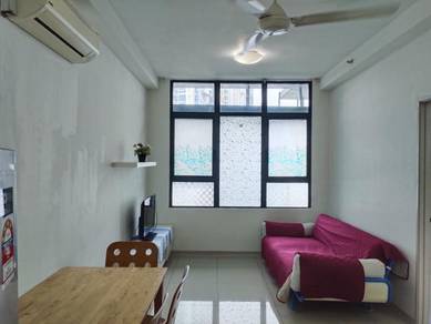 Service Residence For Rent in Centrestage Designer Suite