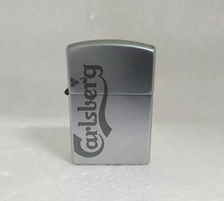 Rare ,vintage Carlsberg lighter