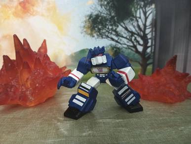 Transformers Robot Heroes G1 Soundwave