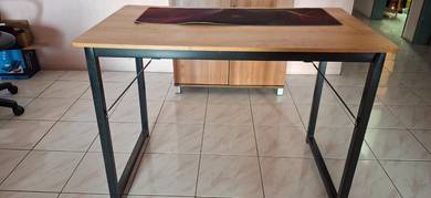 Study table 100cm x 60cm