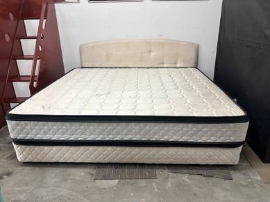 king size bed