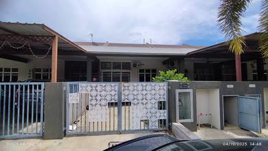 1-storey Terraced House For Sale in Banting,SGR