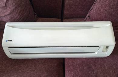 1hp York Aircond Wall Mounted J60