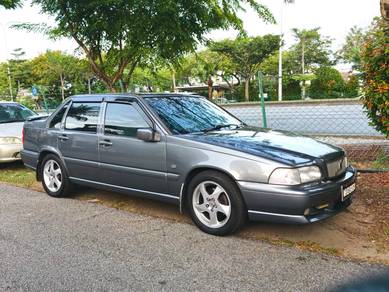 Volvo S70 T in Bukit Jalil, KUL