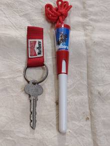 marlboro key chain.