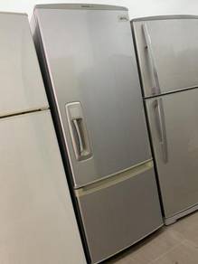 Refrigerator Freezer Fridge Peti Sejuk National