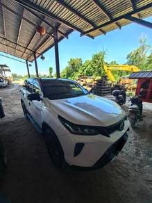 Toyota Fortuner VRZ in Kota Kinabalu, SBH