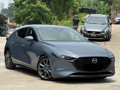 Mazda 3 SEDAN HIGH PLUS SKYACTIV-G (CBU) in Salak Selatan, KUL