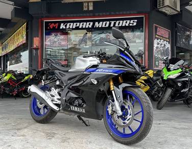 Yamaha R15